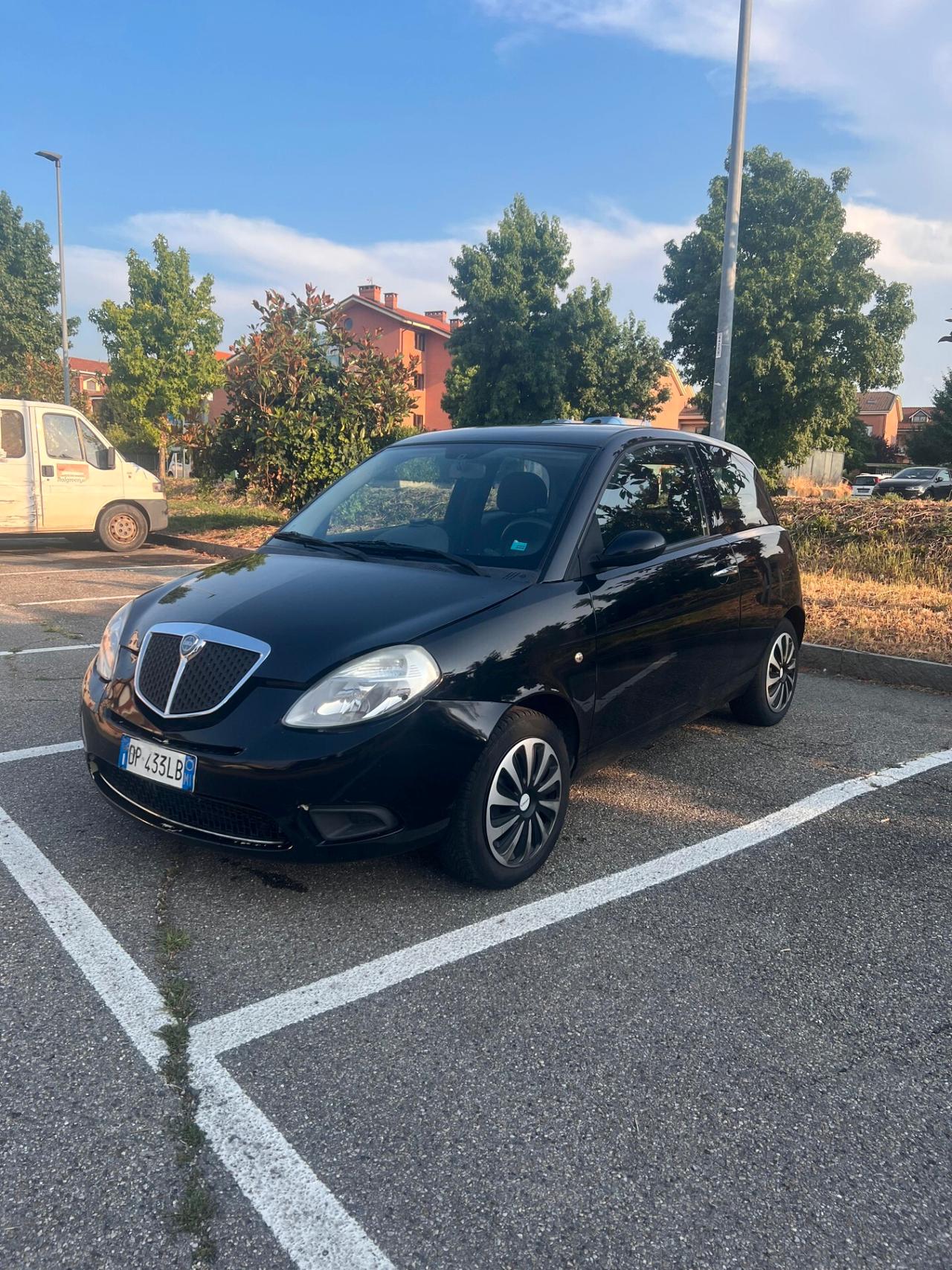 Lancia Ypsilon 1.2 GPL adatta a neopatentati