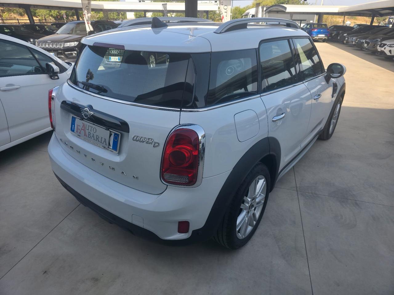 Mini Cooper D Countryman 2.0 Business Automatica