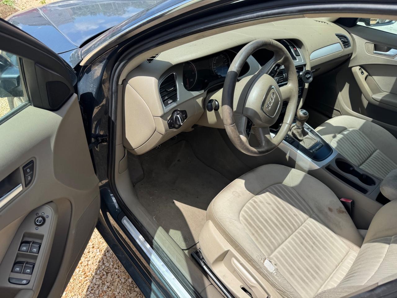 Audi A4 Avant 2.0 TDI 143CV MOTORE ROTTO