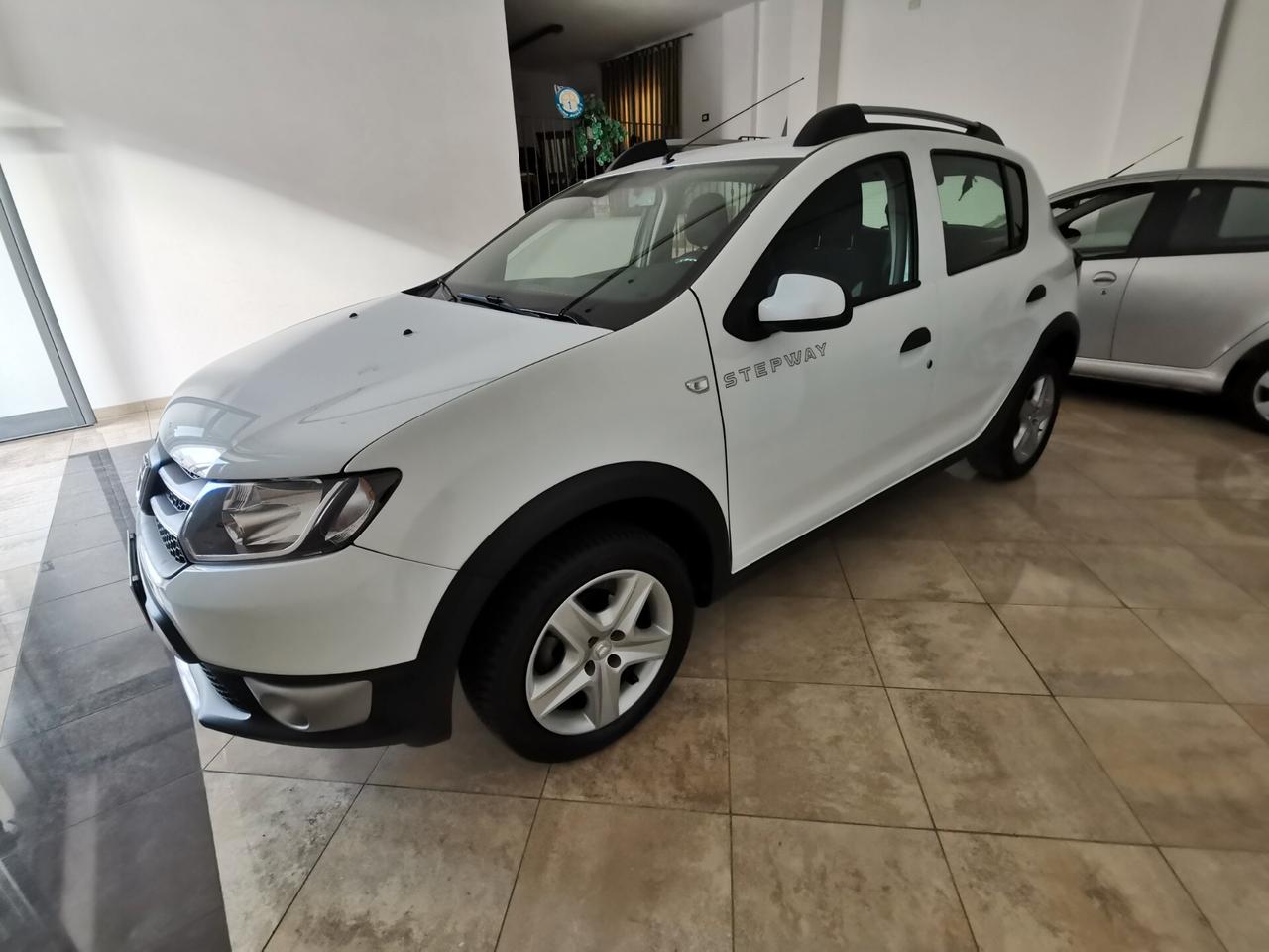 Dacia Sandero Stepway 0.9 TCe 12V TurboGPL 2016