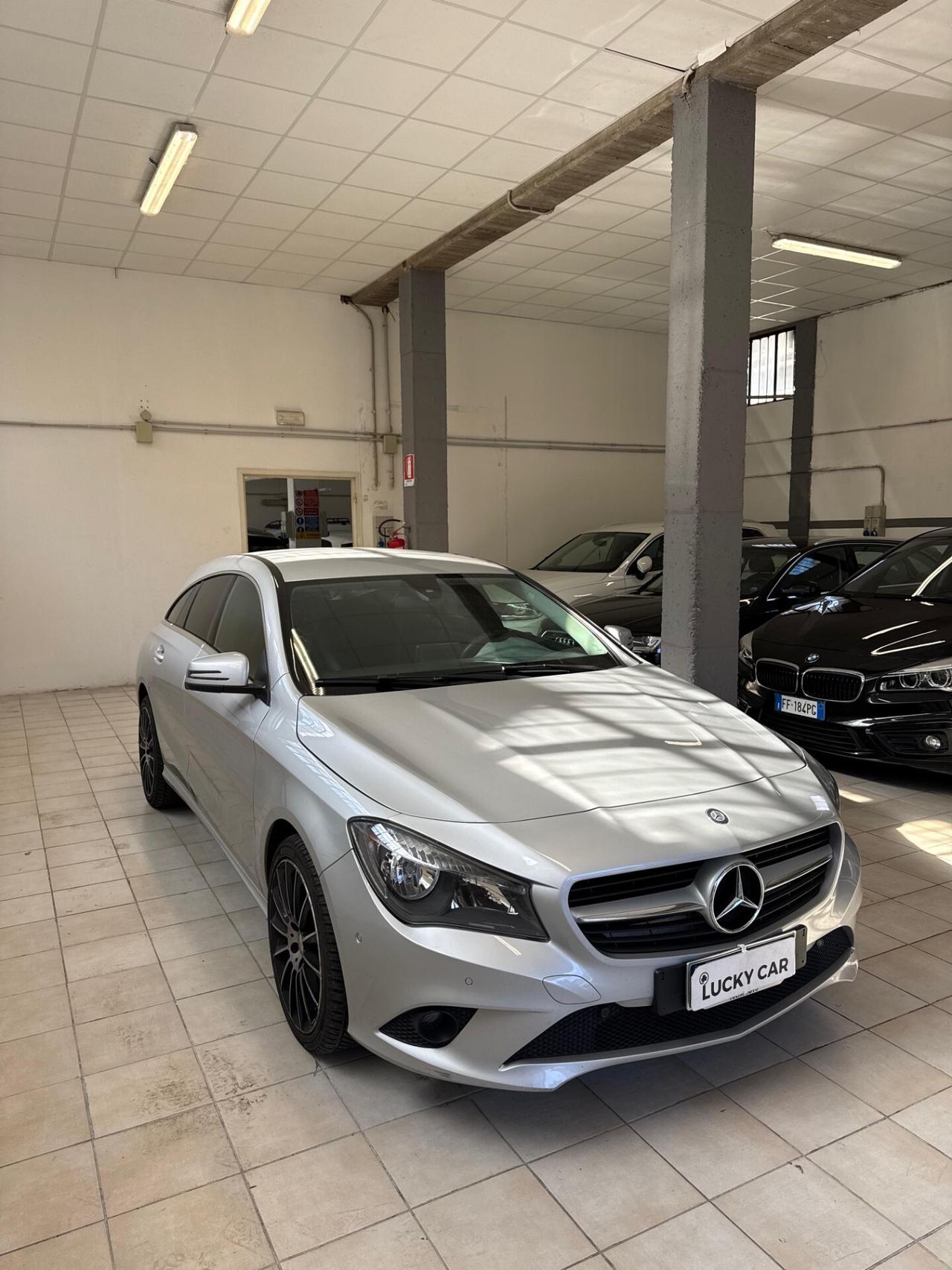Mercedes-benz CLA 200 d Premium