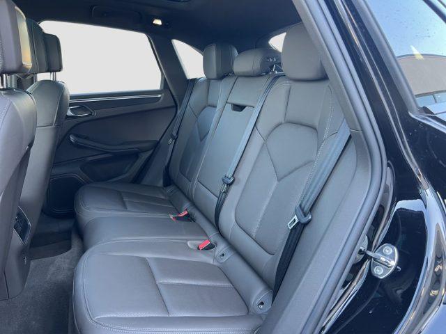 PORSCHE Macan Macan 2.0