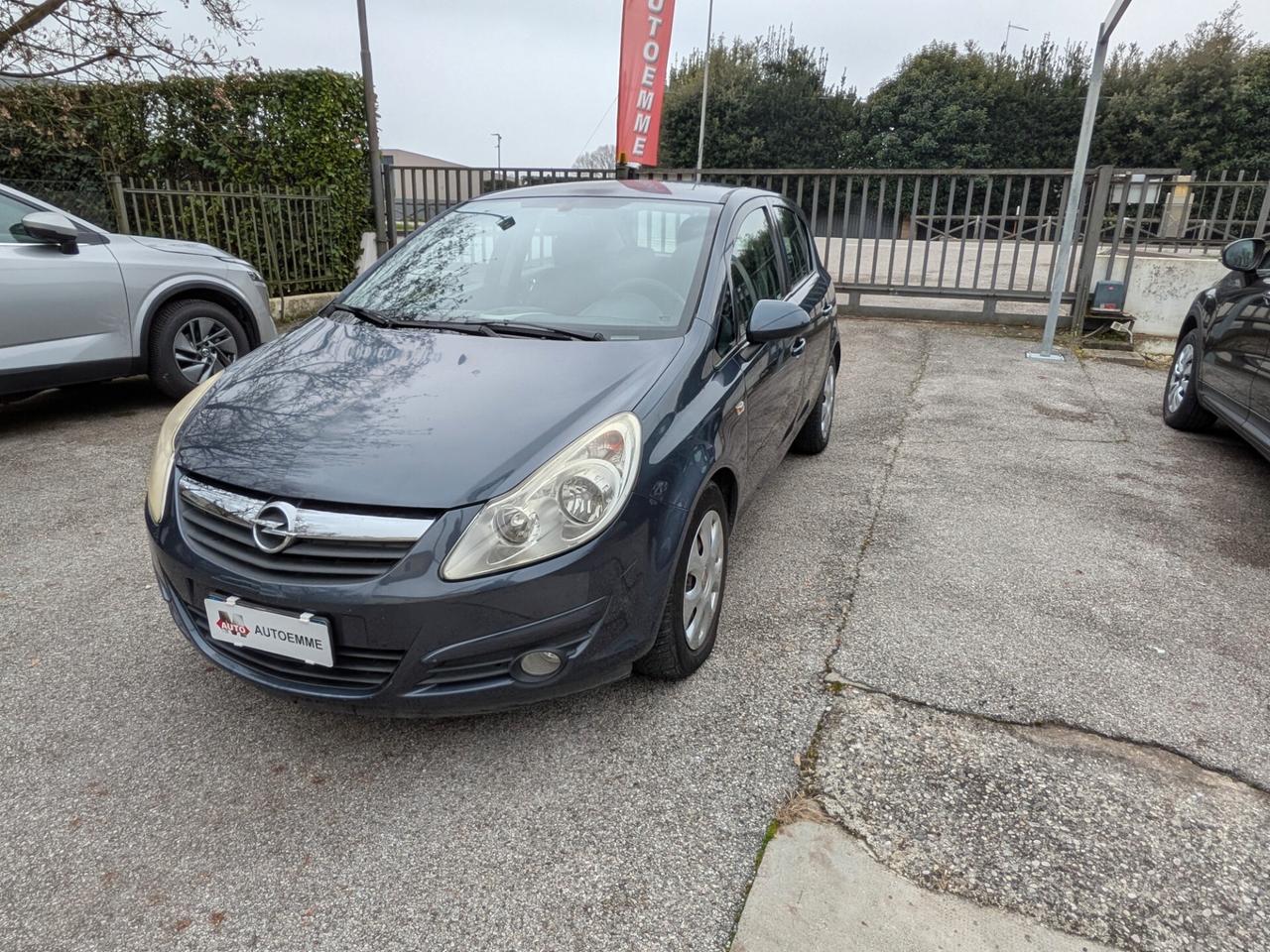 OPEL CORSA 1.2 80cv benzina - UNICO PROPRIETARIO – 2008 NEOPATENTATI