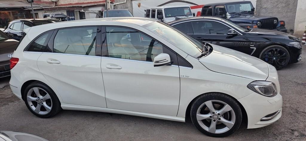 MERCEDES B 180 CDI