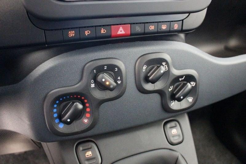 FIAT Panda 1.0 FireFly S&S Hybrid Icon