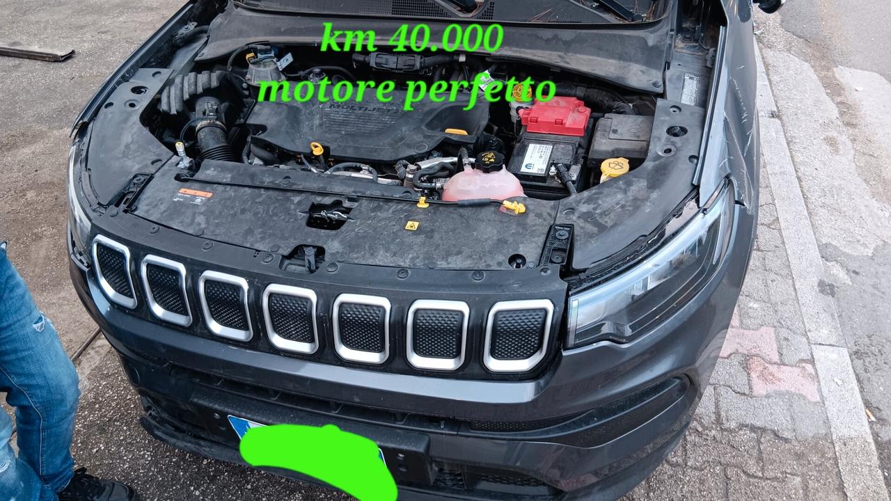 Jeep Compass incidentata sinistrata mondialcars 021