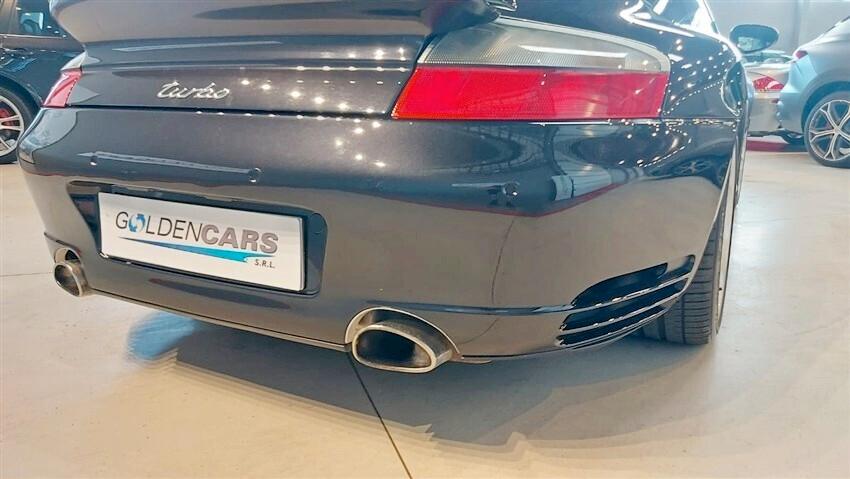 Porsche 911 Turbo cat Coupé