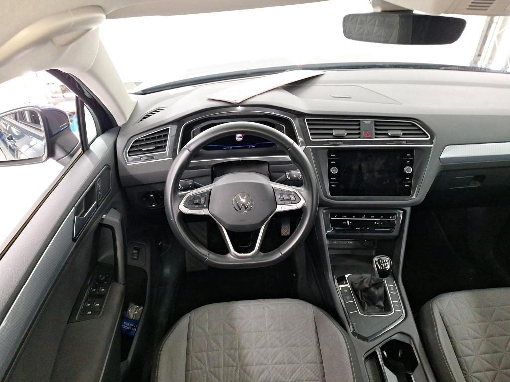 VOLKSWAGEN TIGUAN 2.0 TDI 122CV 6M. SCR LIFE ( FARI LED - DIGITAL COCKPIT - ADAPTIVE CRUISE - NAVI - APP CONNECT - PARK PILOT - TELECAMERA POST. )