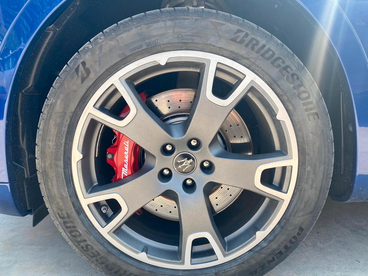 Maserati Levante V6 AWD Gransport