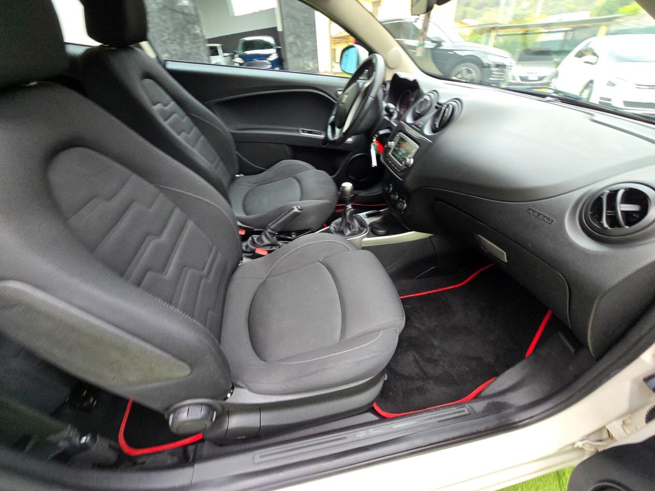 Alfa Romeo MiTo 1.4 BENZ 78CV NEOP -2015