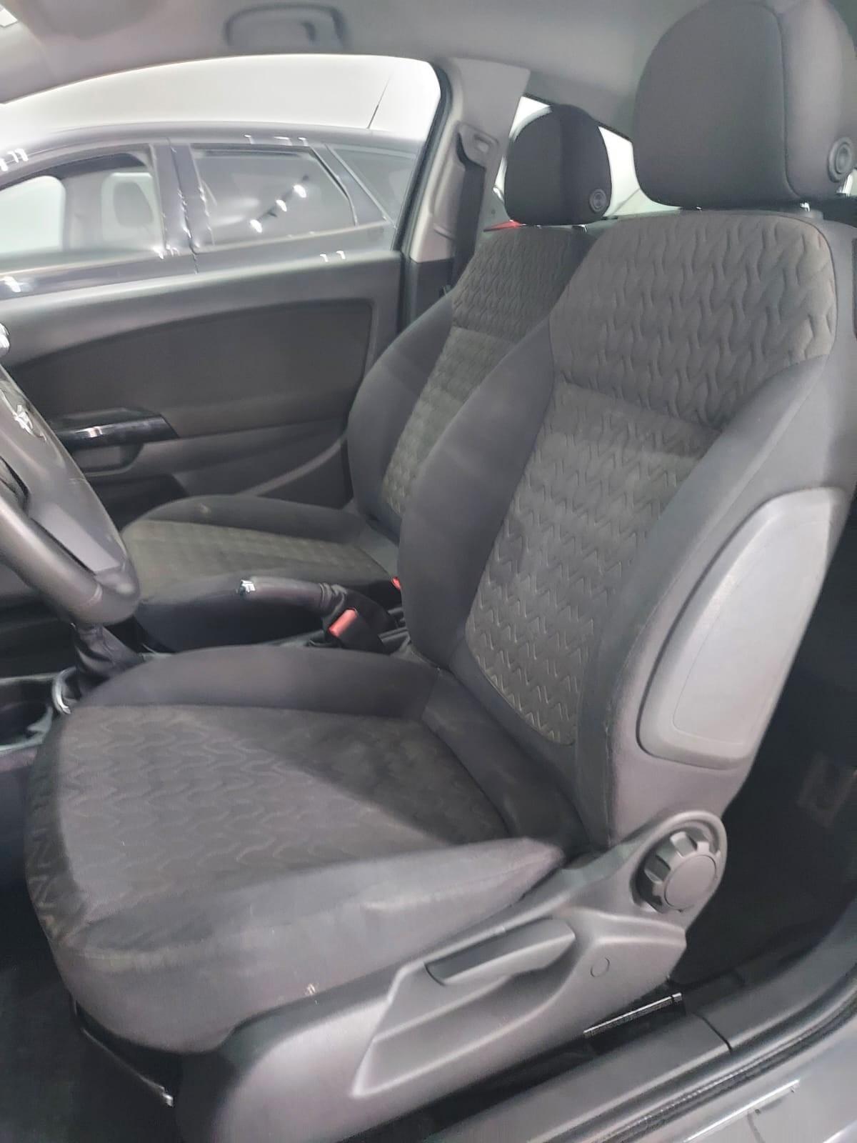 Opel Corsa 1.2 85CV 3 porte GPL-TECH Edition