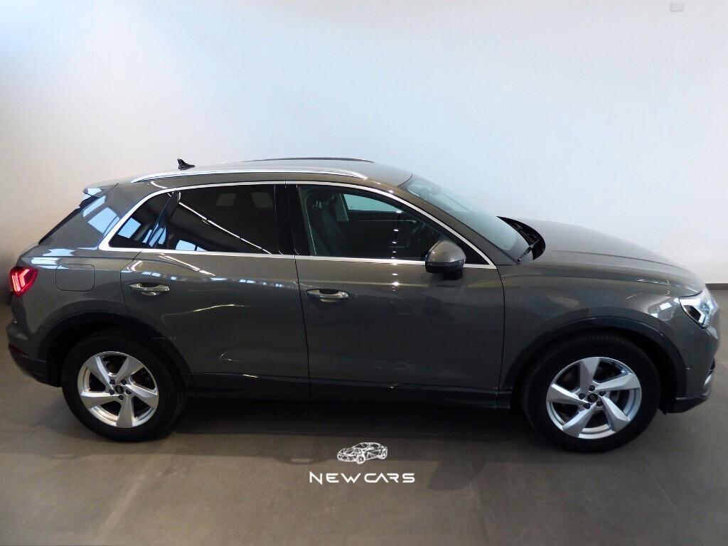 Audi Q3 35 TDI S tronic Business Advanced