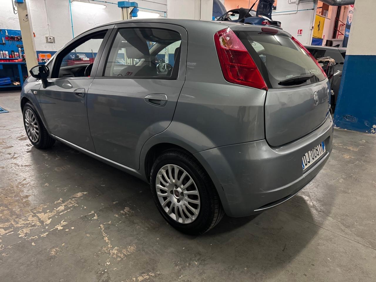 Fiat Grande Punto Grande Punto 1.3 MJT 75 CV 5 porte Dynamic
