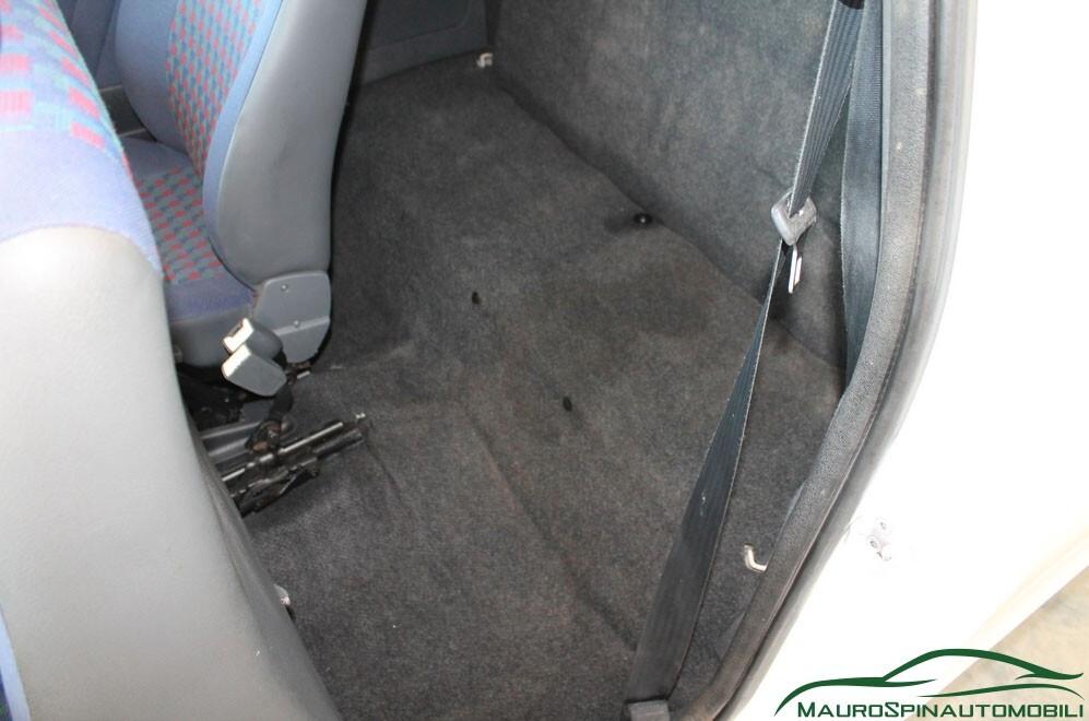 Fiat Strada 1.9 JTD Pick-up Fiorino