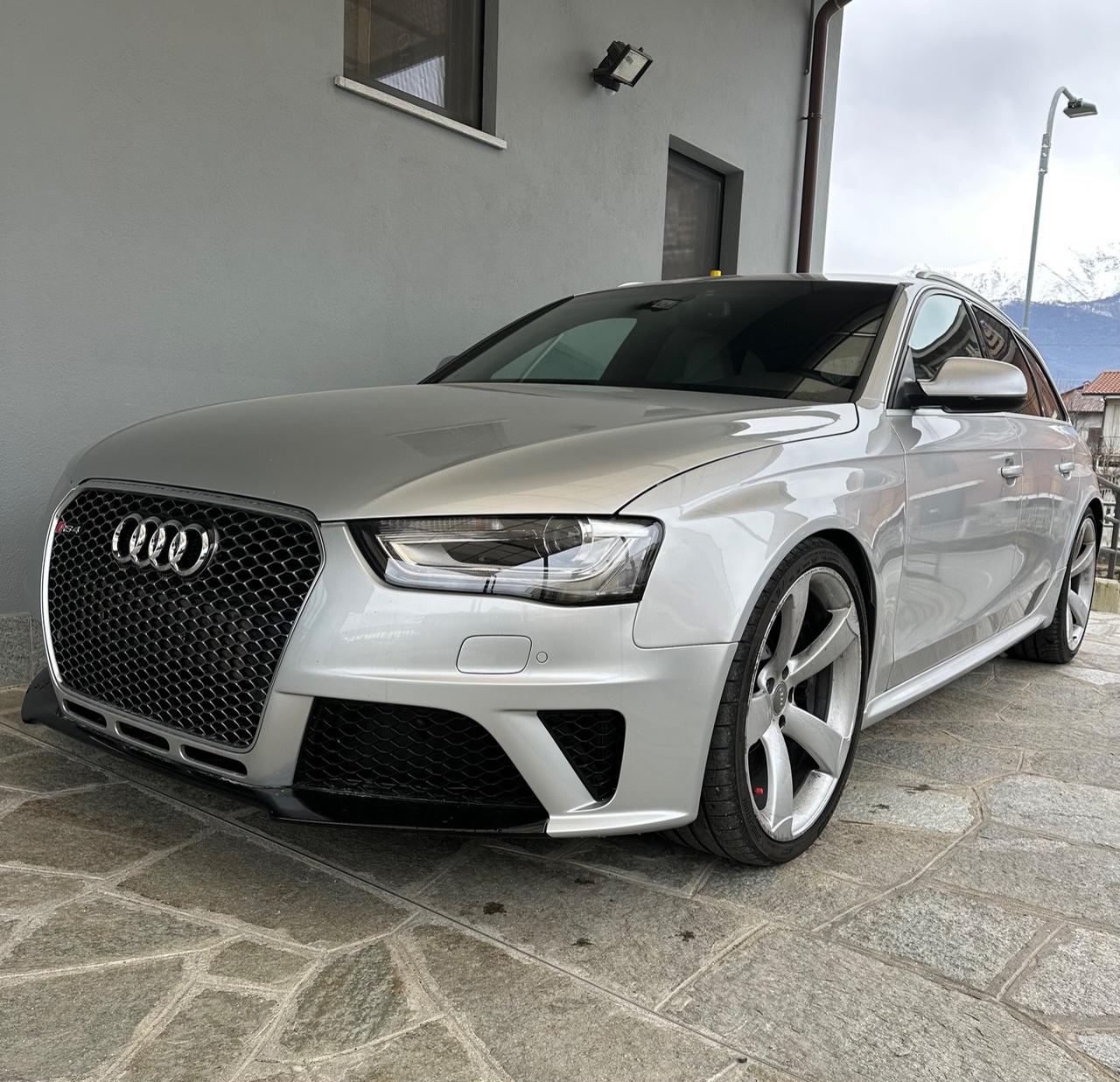 Audi RS4 Avant 4.2 fsi quattro s-tronic