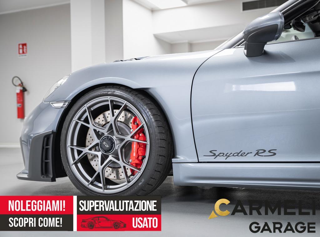 Porsche 718 Spyder RS