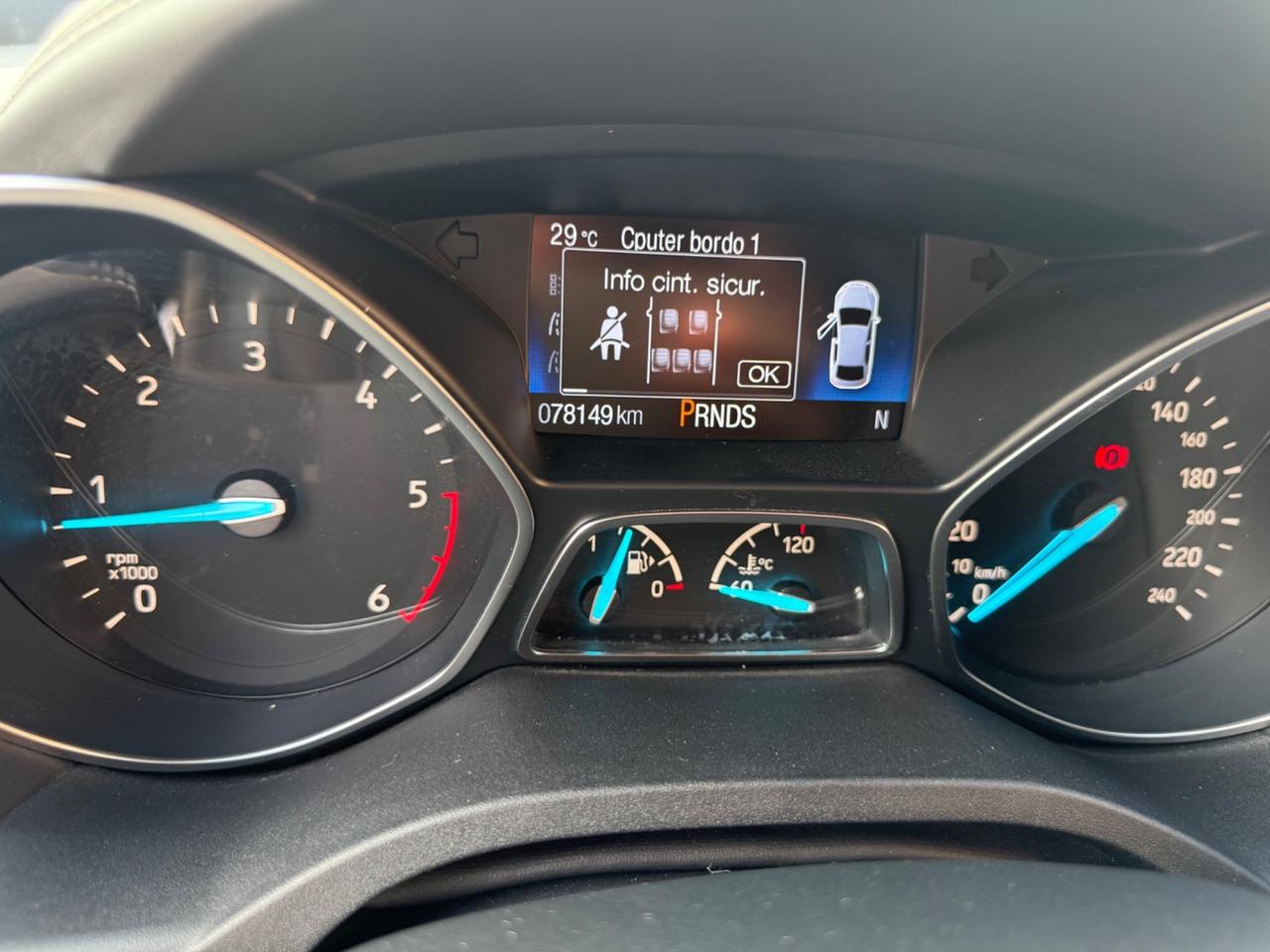 Ford Kuga 2.0 TDCI 180 CV S&S 4WD Powershift Vignale