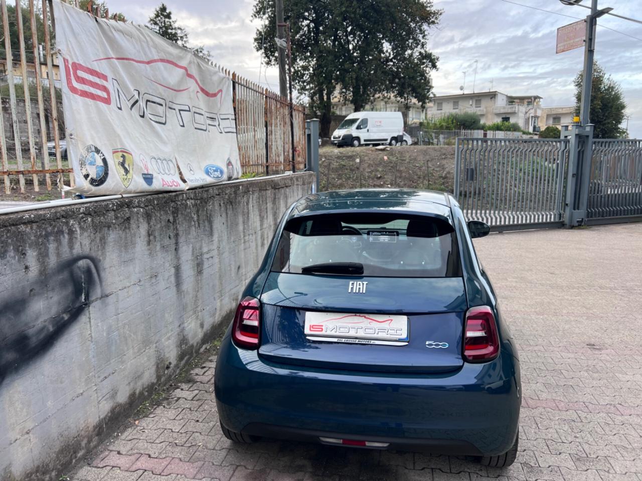 Fiat 500 500e Berlina 42 kWh