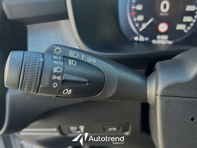 Volvo XC40 D3 150 CV Automatica Momentum Pro