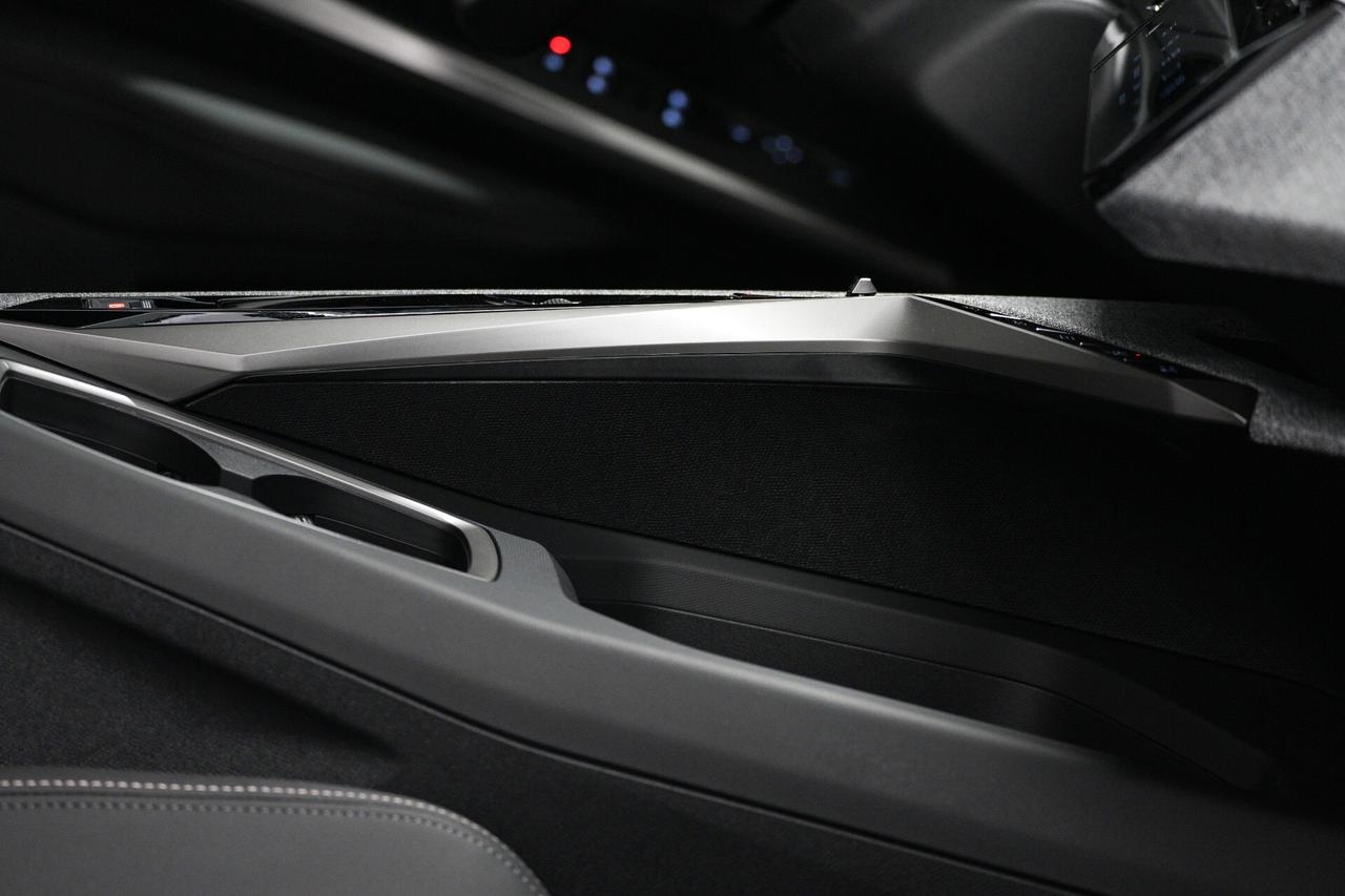 Peugeot 3008 Hybrid 136 e-DCS6 Allure