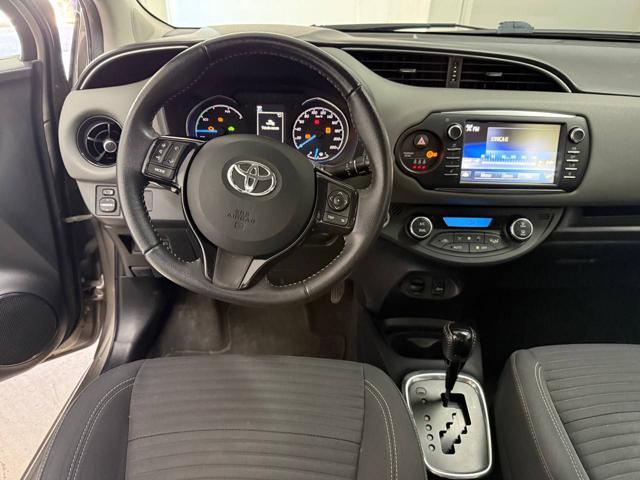 TOYOTA Yaris 1.5 Hybrid 5 porte Business