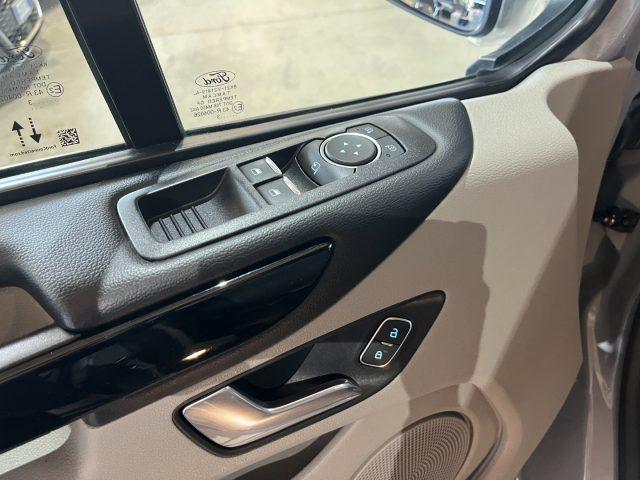 FORD Tourneo Custom 320 2.0 E.Blue 150CV PL Titanium 9 POSTI PARK PLUS