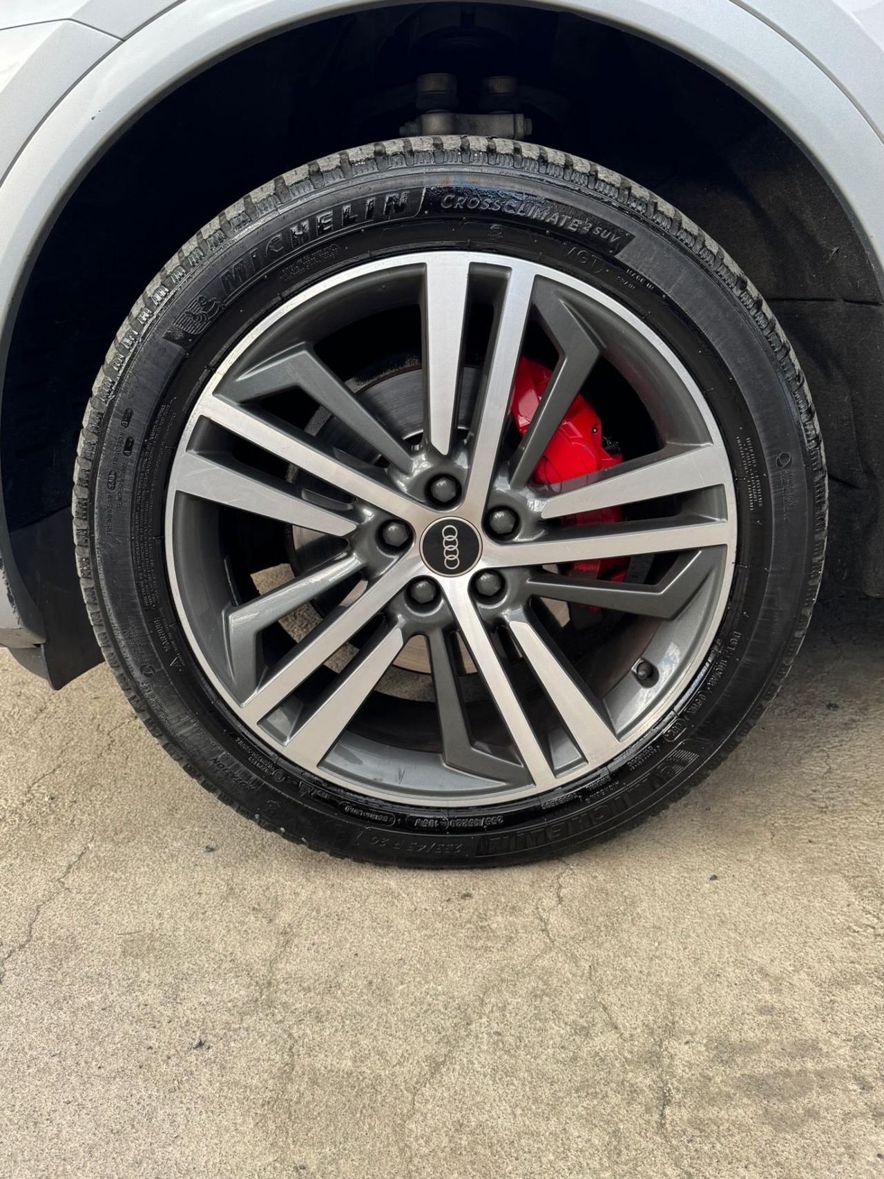 Audi Q5 40 TDI 204 CV quattro S tronic line plus