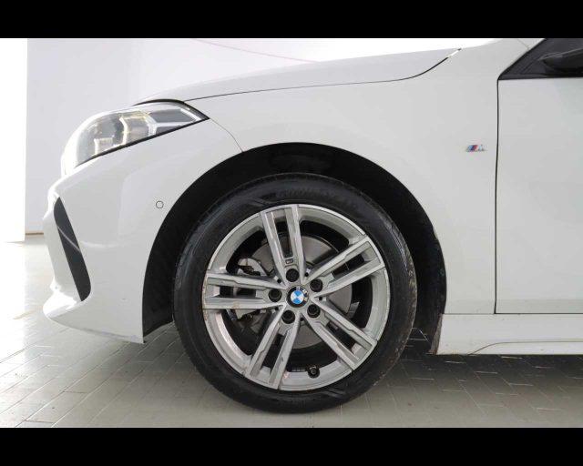 BMW 118 d 5p. Msport Exterior
