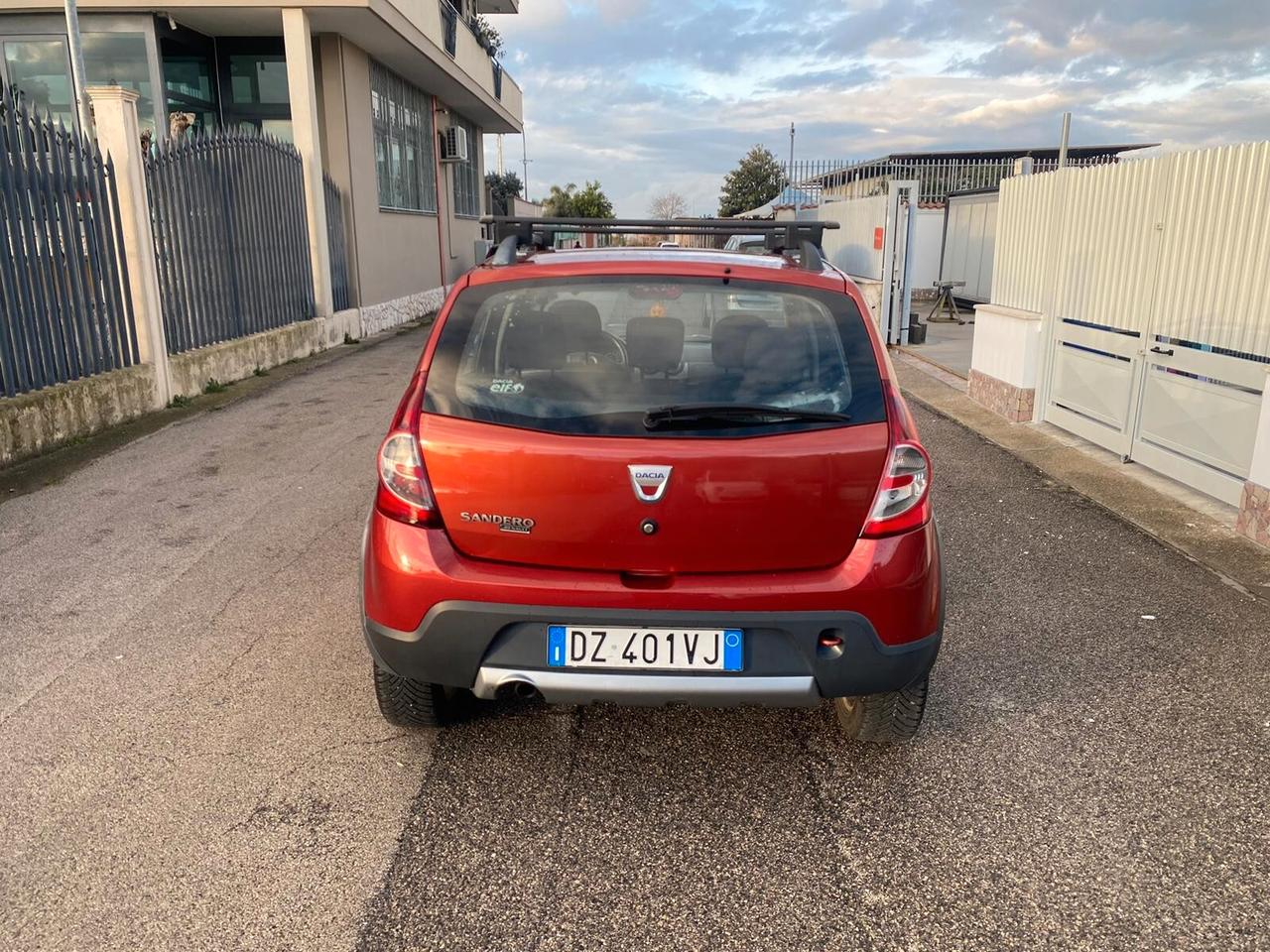Dacia Sandero Stepway 1.6 8V 90CV ANNO 2010