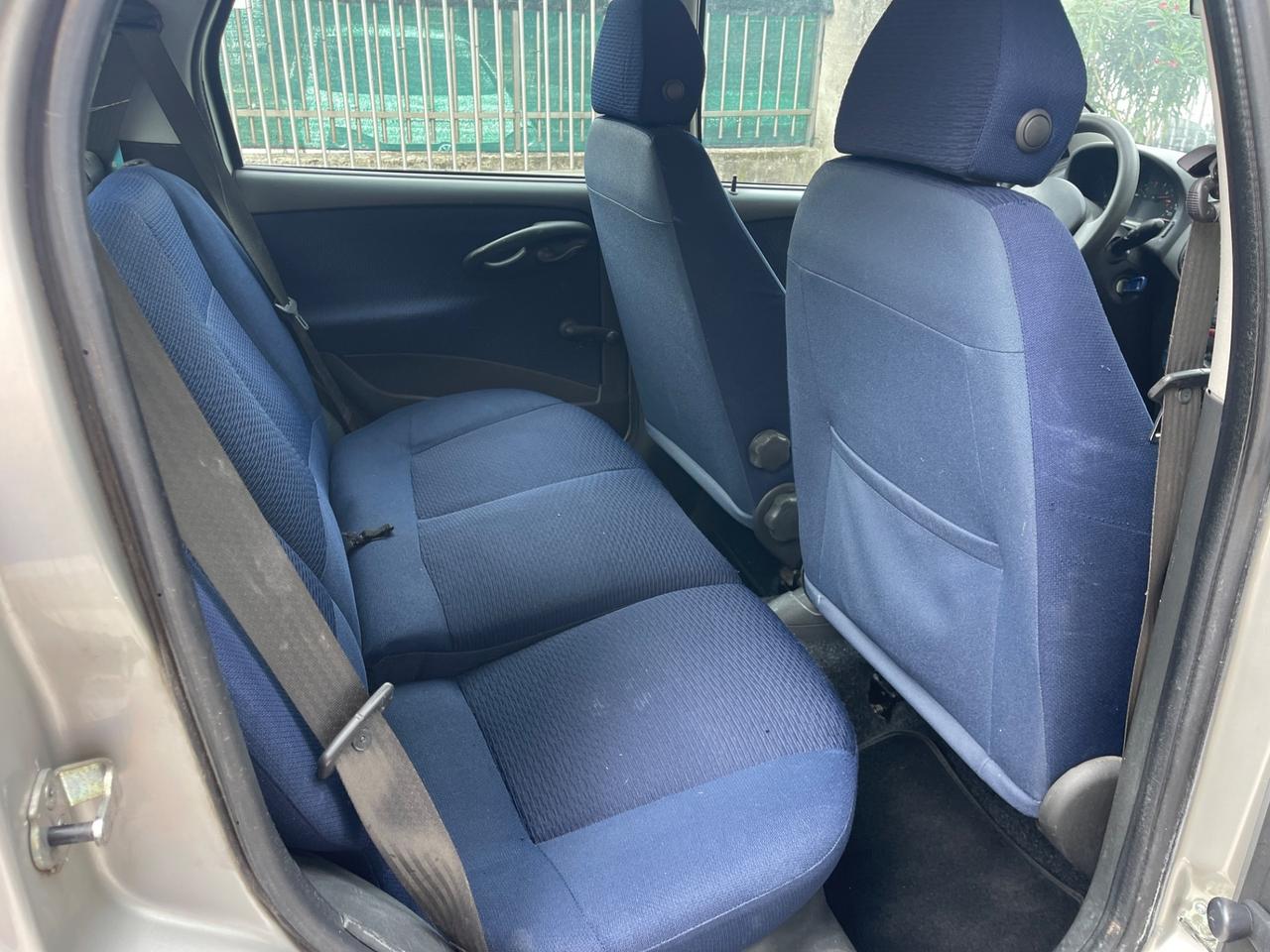 Fiat Punto 1.2i benzina 91.000km uni prop