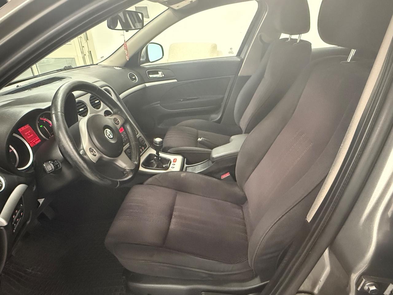 Alfa Romeo 159 1.9 JTD-M 8 valvole 120 cv. Distinctive