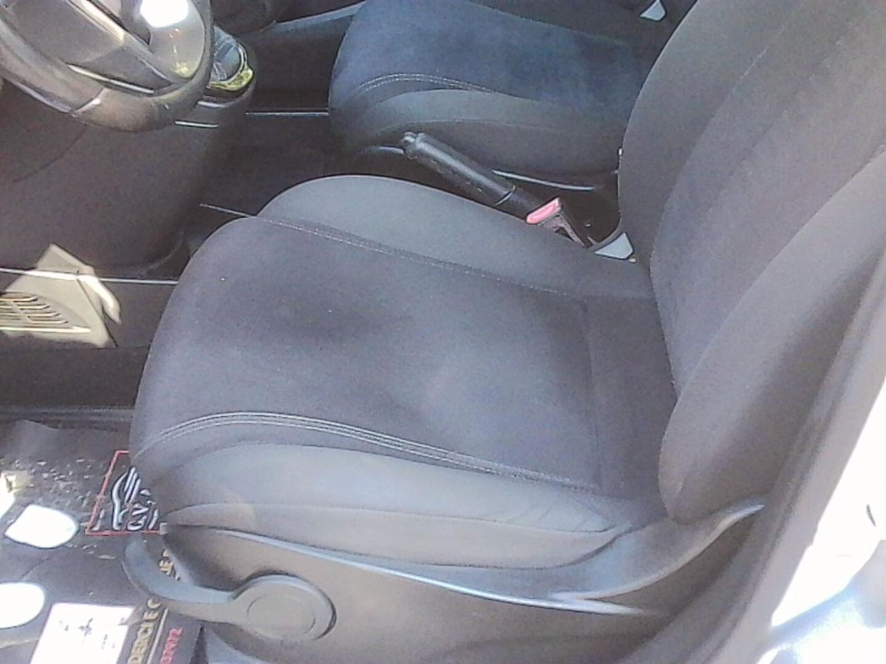 Lancia Ypsilon 0.9 TwinAir 85 CV 5 porte Metano Ecochic Elle