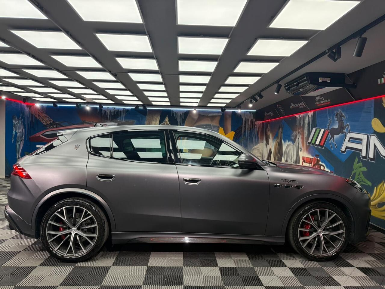 Maserati Grecale V6 AWD Trofeo PrimaSerie (098)