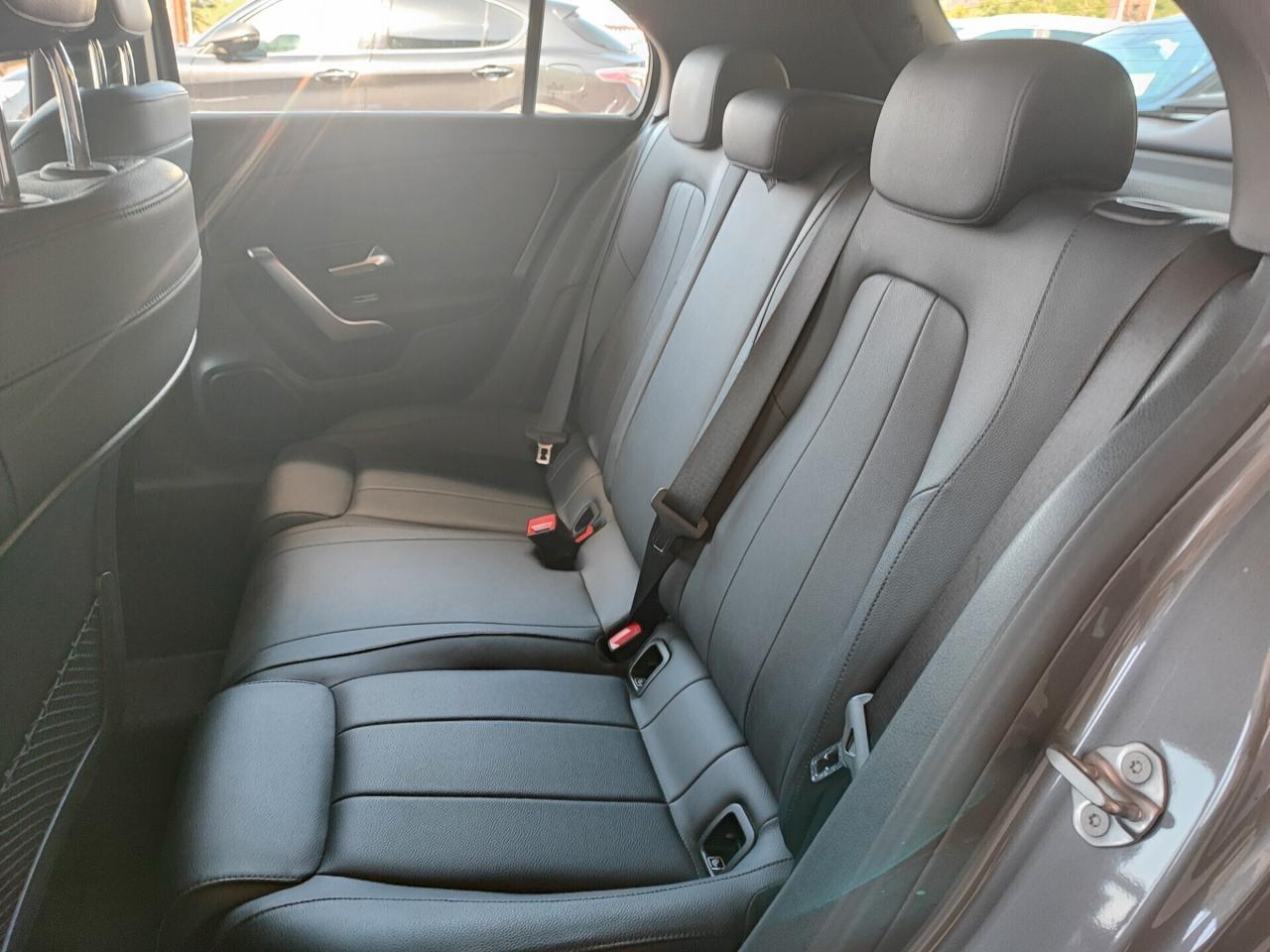 Mercedes-benz A 180 d Automatic Premium