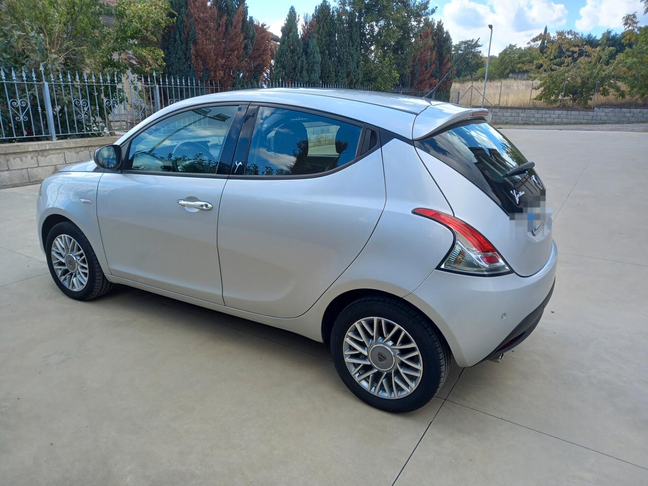 Lancia Ypsilon 1.3 MJT 16V 95 CV 5 porte S&S Platinum