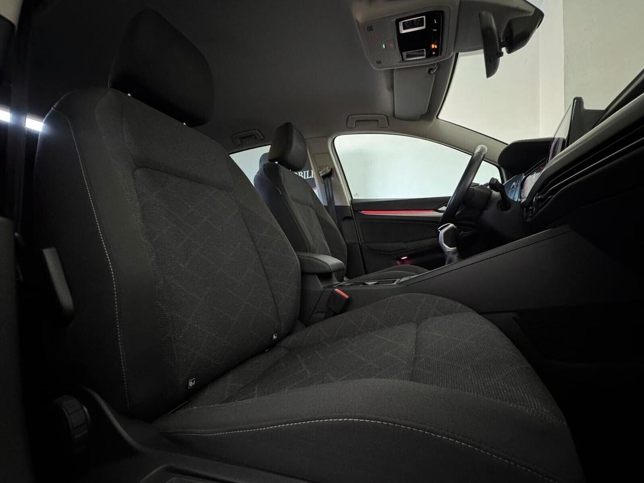 Volkswagen Golf 2.0 TDI SCR Style