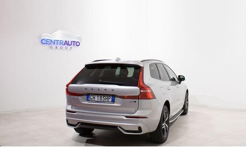 Volvo XC60 XC60 B5 (d) AWD Geartronic R-design