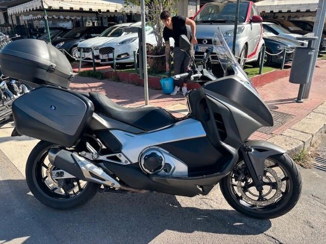Honda Integra 750 Anche permuta o scambi0