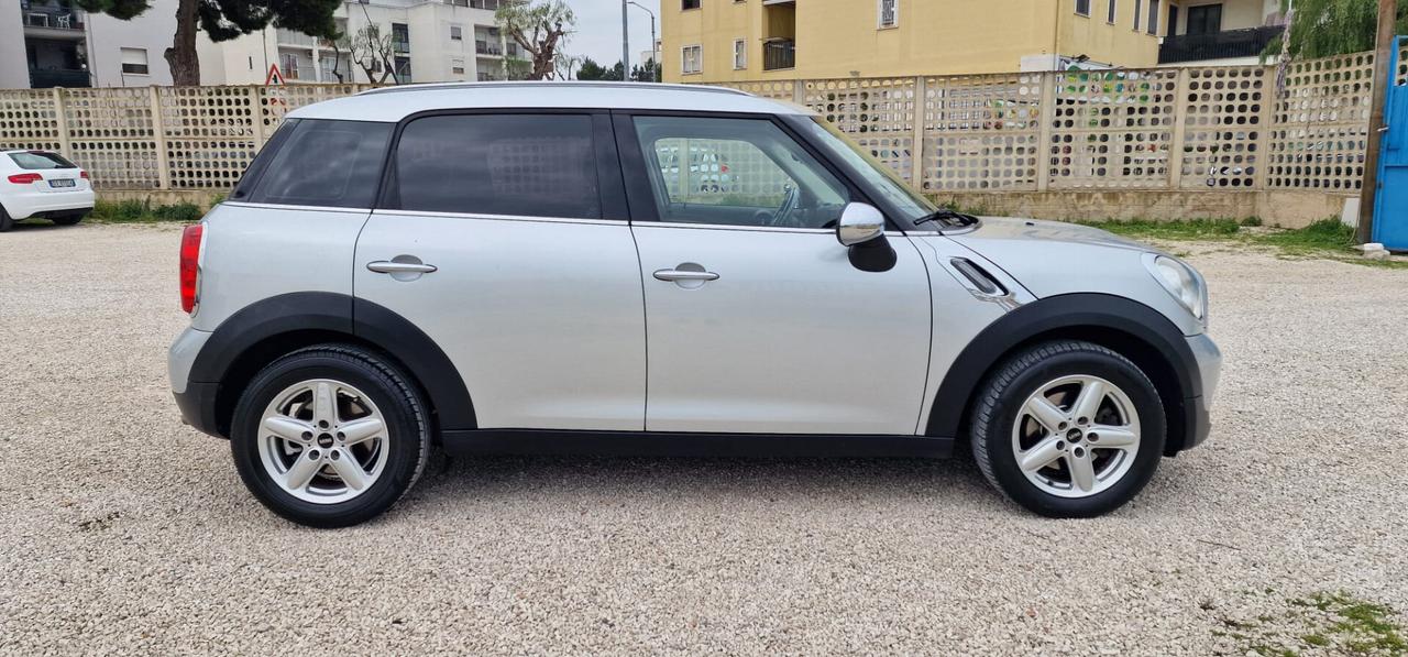 Mini 2.0 Cooper D Countryman Auto. 12/2013