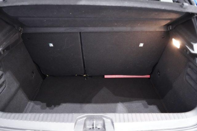 RENAULT Clio TCe 90cv 5 porte Techno