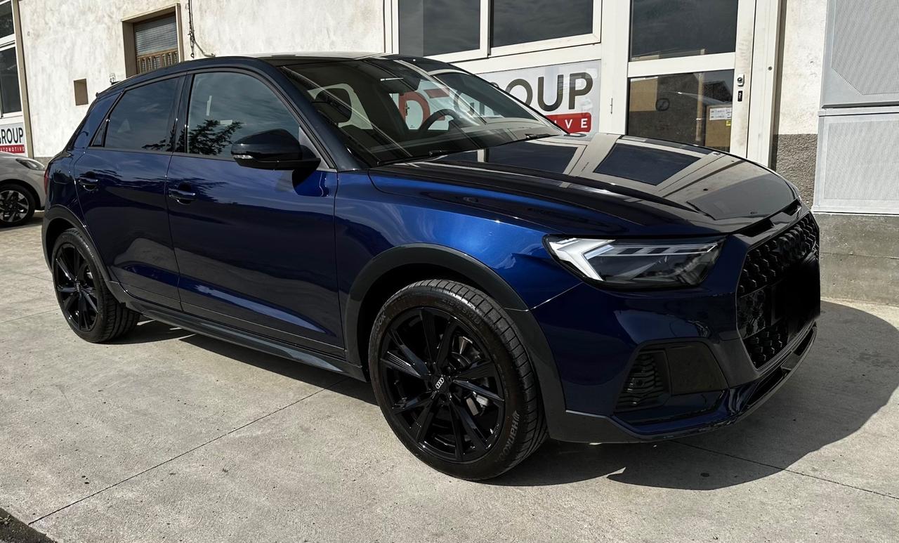 Audi A1 allstreet 30 TFSI Identity Contrast