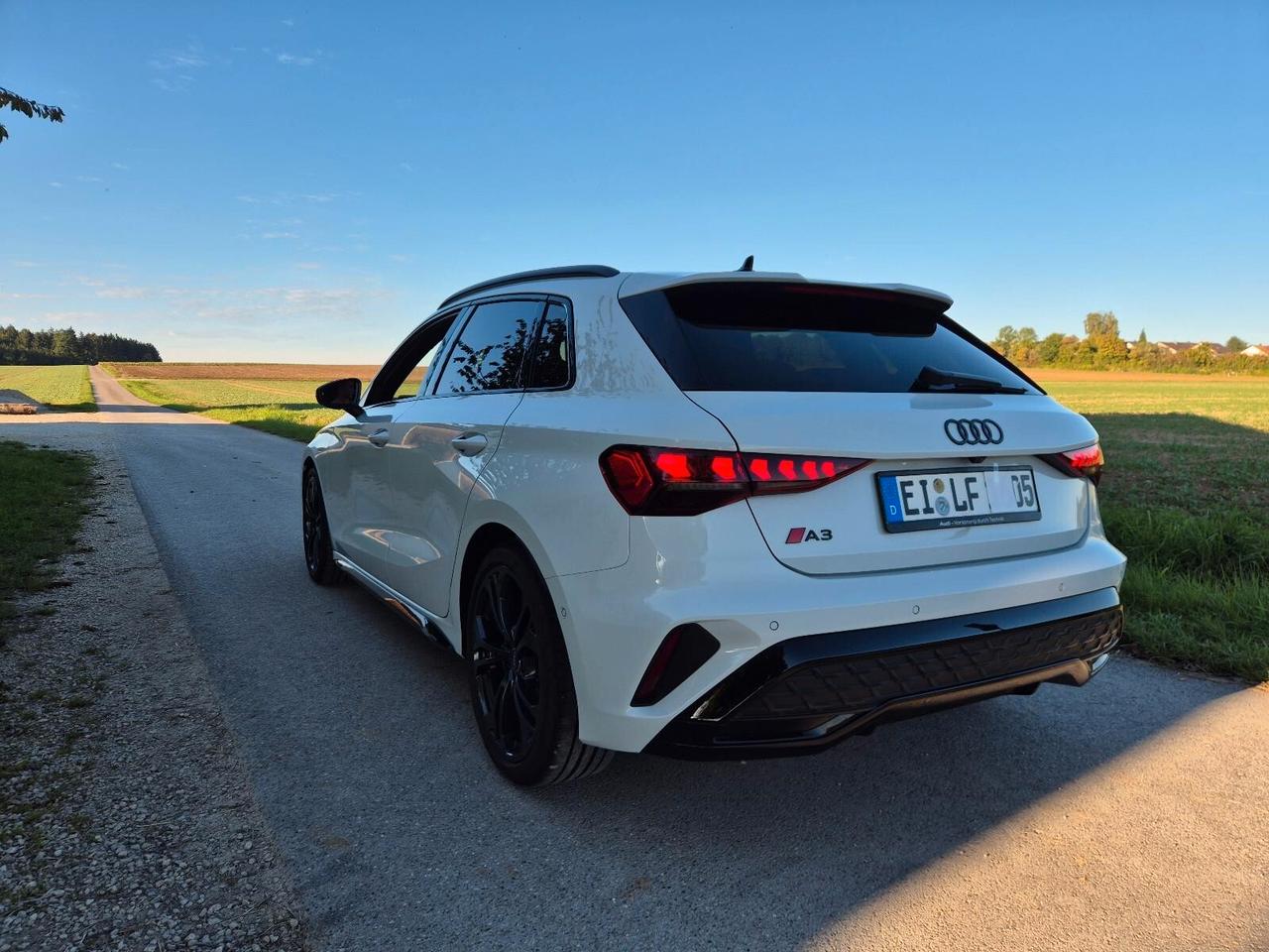 Audi A3 SPB 35 TFSI S tronic line edition