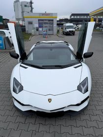 LAMBORGHINI Aventador S 6.5 Roadster