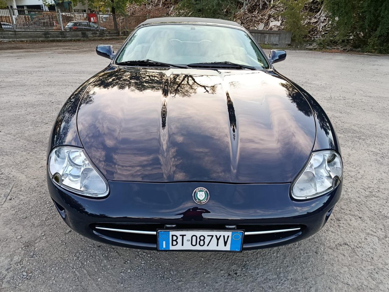 Jaguar XK8 Cabrio