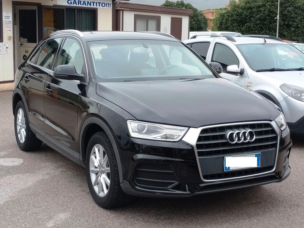 Audi Q3 2.0 TDI 150 CV Business