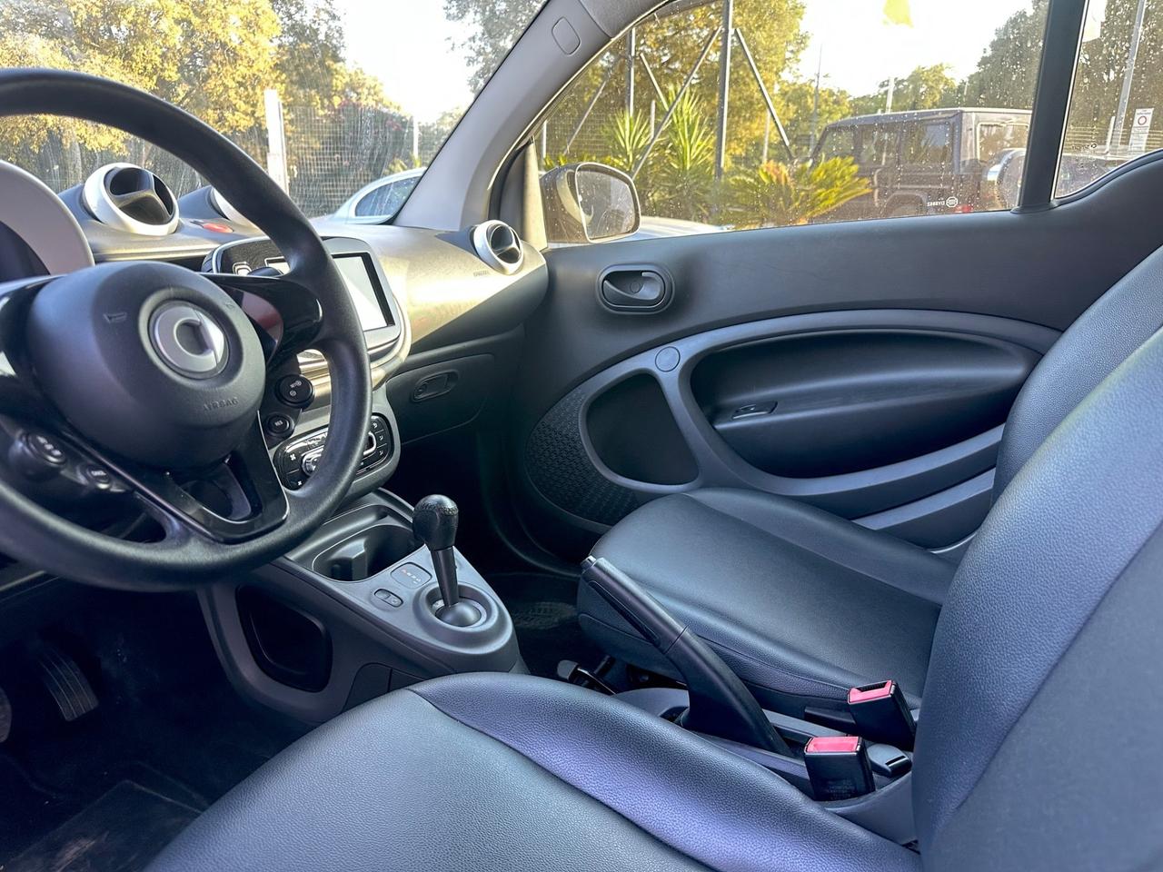 Smart ForTwo 70 1.0 twinamic Cool & Media Touch Automatica Permute Garanzia Mercedes
