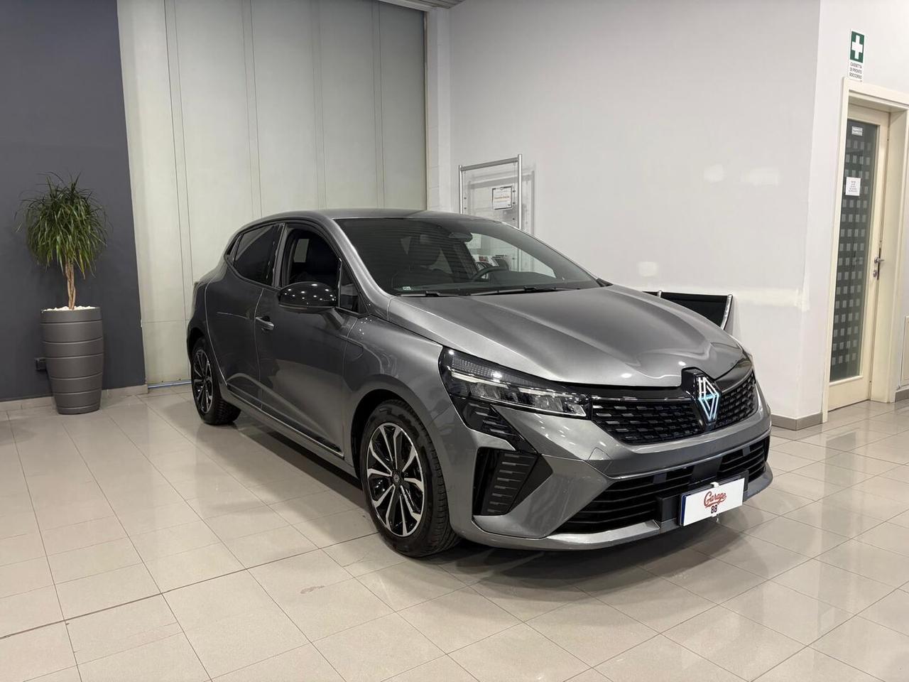 Renault Clio 1.0 tce Techno 90cv