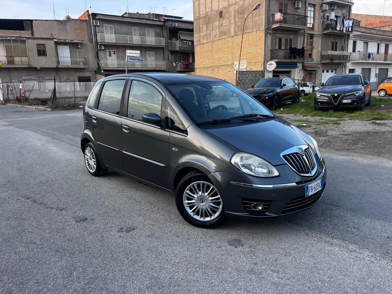 Lancia Musa 1.3 Mtj 90cv Restilyng 2008 PERMUTA