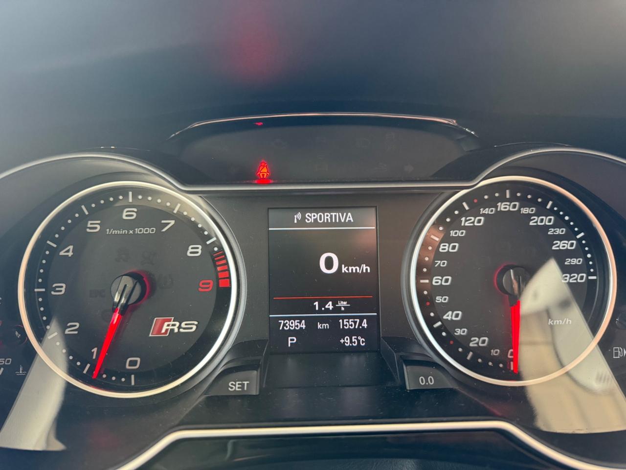 Audi A4 RS 4 Avant 4.2 V8 FSI quattro S tronic