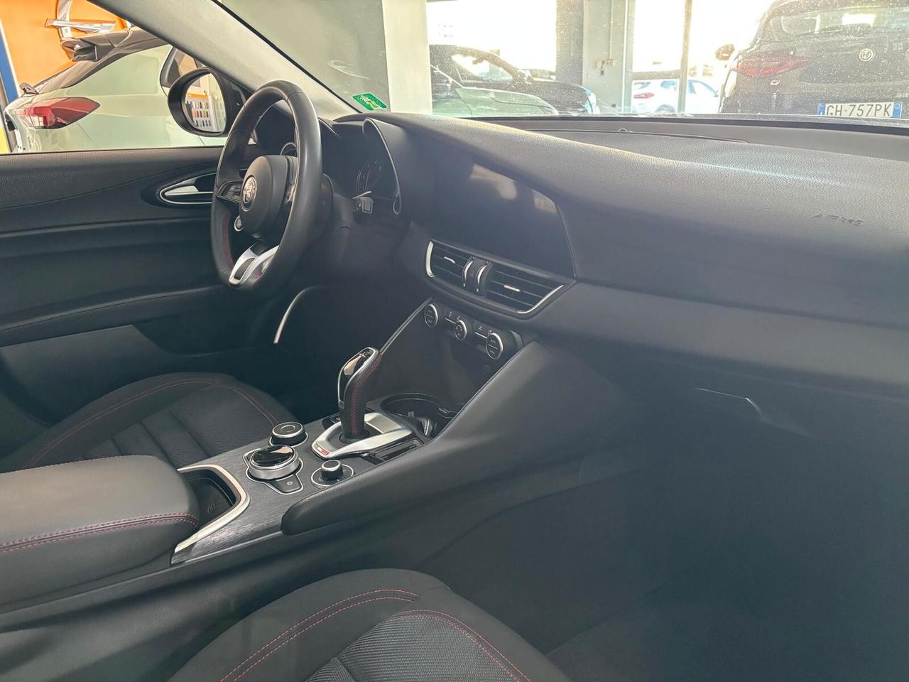 Alfa Romeo Giulia 2.2 Turbodiesel 160 CV AT8 Business